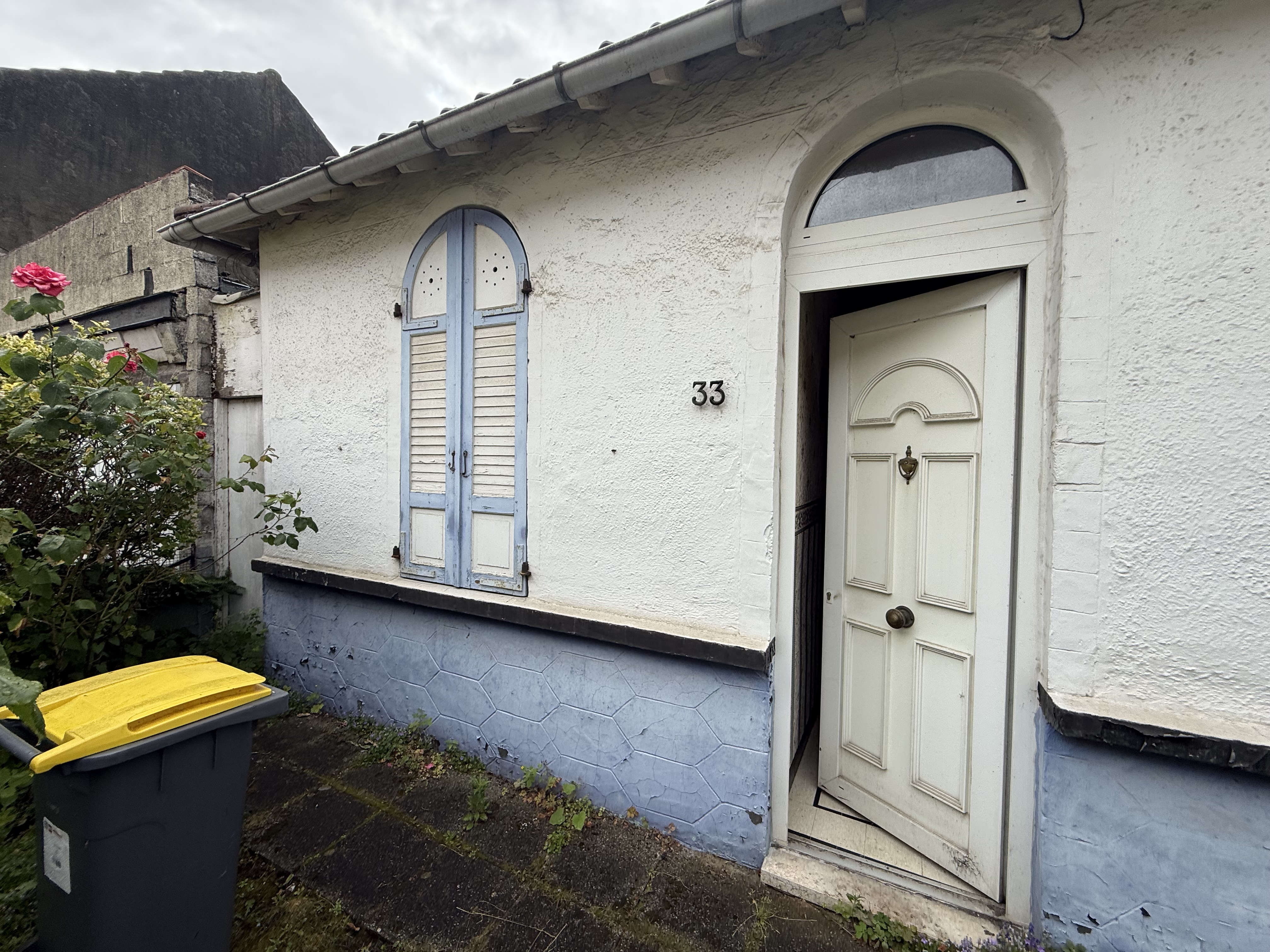 Porte et menuiseries extérieures rénovées
